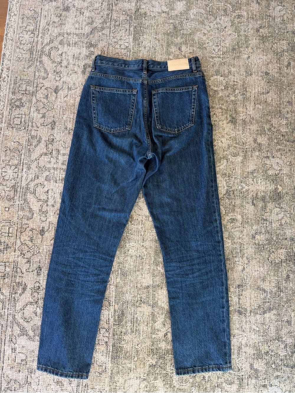 Everlane The 90's Cheeky Jean Straight Leg Mid Rise Blue Wash Denim Size 26 - Picture 8 of 9